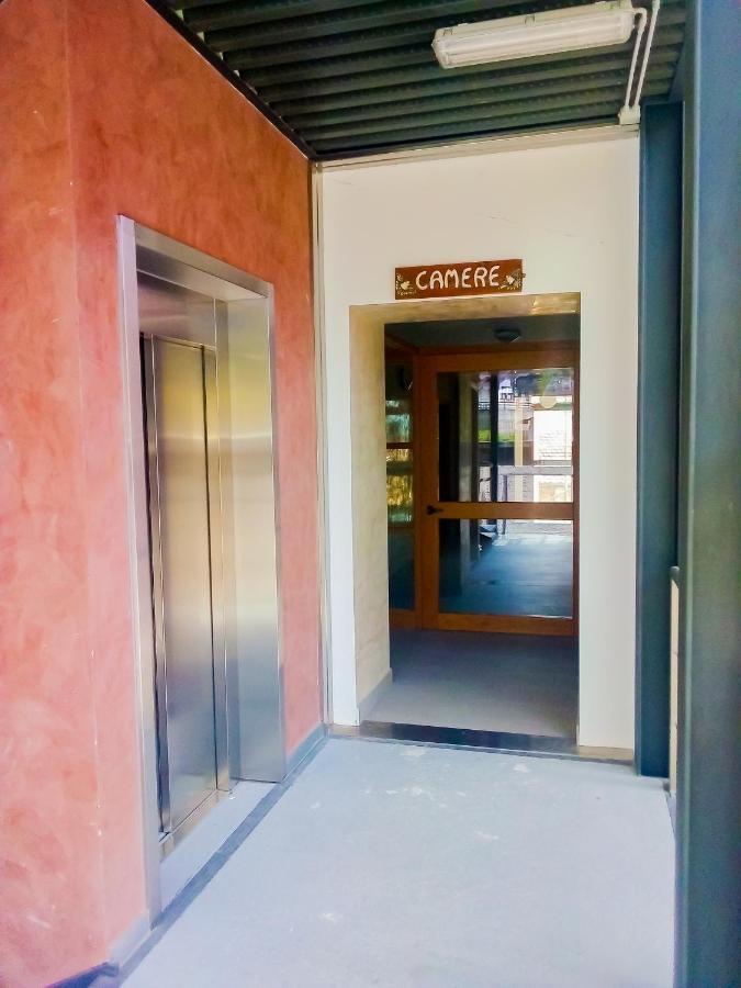 Отель La Casa Del Popolo Prato Carnico Экстерьер фото